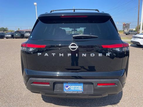 Certified 2025 Nissan Pathfinder SV FWD image 6