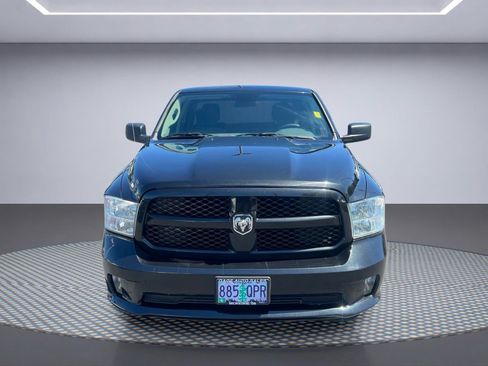 Used 2017 RAM 1500 Express AWD/4WD image 9