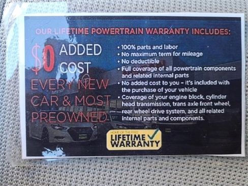 Used 2024 Toyota Corolla Cross LE image 22