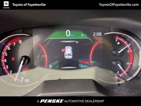 Certified 2025 Toyota RAV4 XLE FWD image 32