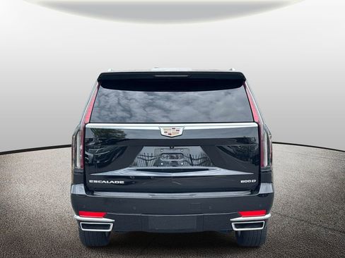 Used 2022 Cadillac Escalade ESV Luxury AWD/4WD image 3
