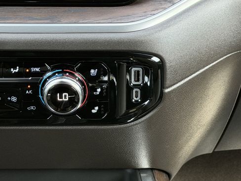 New 2026 GMC Sierra 1500 SLT w/ SLT Premium Plus Package image 33