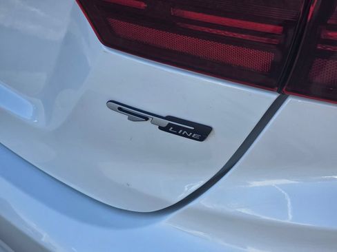 Used 2023 Kia Forte GT-Line w/ GT-Line Premium Package FWD image 10
