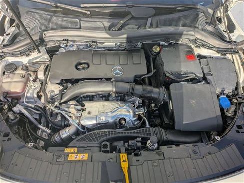 Used 2023 Mercedes-Benz GLA 250 image 21