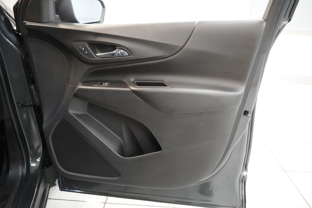 Used 2020 Chevrolet Equinox LT FWD image 34