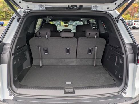 New 2026 GMC Acadia Elevation image 33