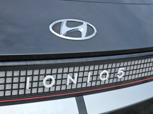 Certified 2024 Hyundai Ioniq 5 Limited RWD image 45