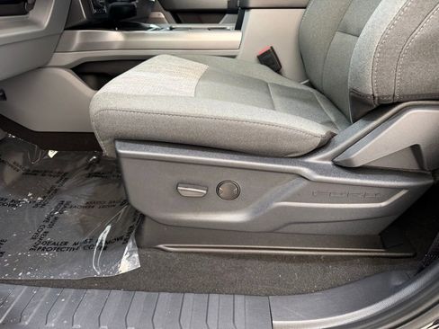 New 2026 Ford F250 XLT w/ XLT Premium Package image 14