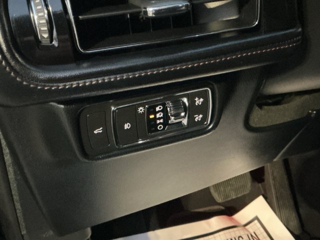 Used 2021 Lincoln Aviator Reserve w/ Equipment Group 210A AWD/4WD image 25
