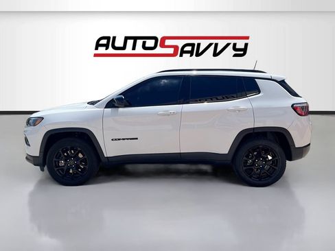 Used 2026 Jeep Compass Latitude AWD/4WD image 4