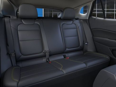New 2026 Chevrolet Trax ACTIV w/ Driver Confidence Package FWD image 17