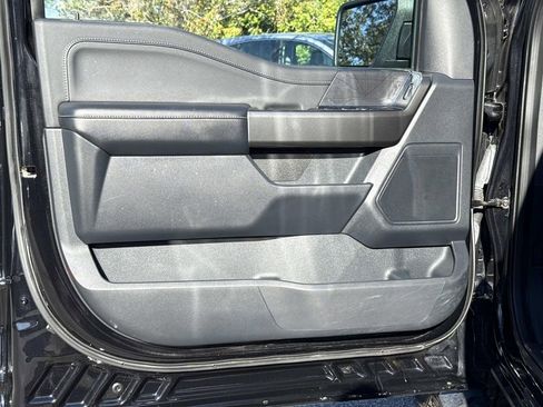 Used 2022 Ford F150 XLT w/ Equipment Group 302A High image 26