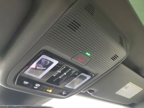 Used 2023 Audi Q4 e-tron Premium Plus w/ Premium Plus image 33