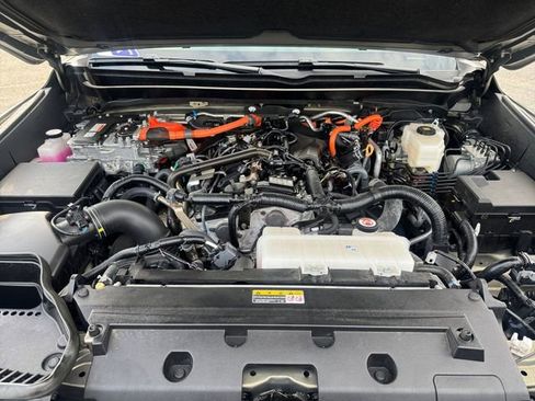 Used 2024 Toyota Tacoma Limited AWD/4WD image 20