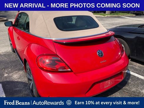 Used 2013 Volkswagen Beetle Turbo FWD image 4