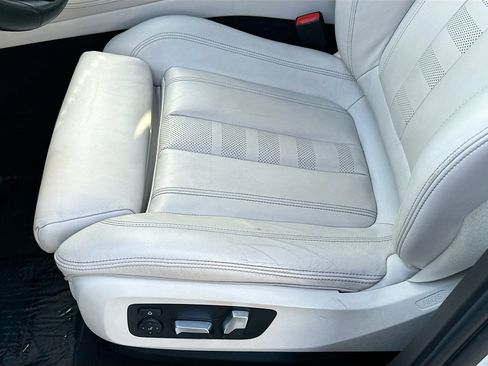 Used 2021 BMW X5 sDrive40i w/ Premium Package RWD image 19