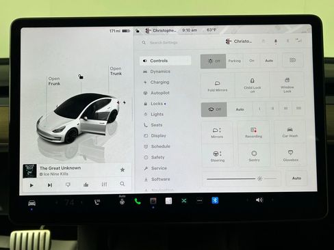 Used 2023 Tesla Model 3 Performance image 17