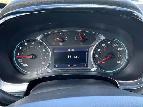 Used 2023 Chevrolet Traverse LT AWD/4WD image 13
