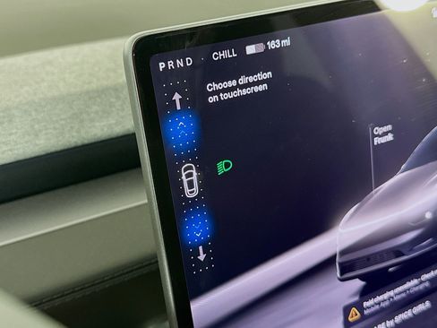 Used 2026 Tesla Model Y Long Range AWD/4WD image 24