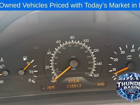Used 1999 Mercedes-Benz CLK 320 Cabriolet image 24