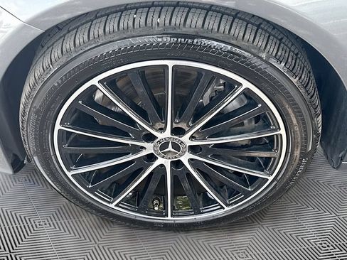 Used 2020 Mercedes-Benz C 300 Sedan image 33
