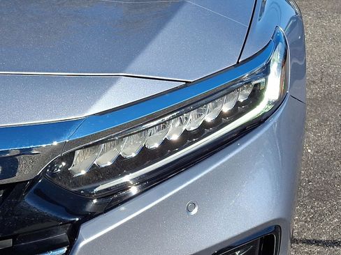Used 2021 Honda Accord EX-L image 9