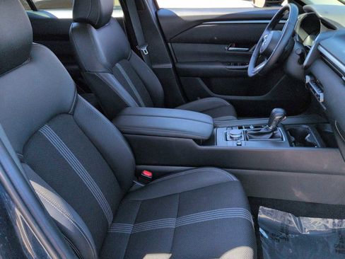 Used 2025 MAZDA CX-50 AWD 2.5 S w/ Preferred Package image 22