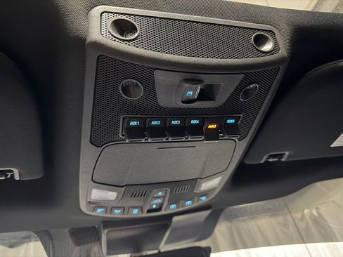 Used 2022 Ford F350 Platinum AWD/4WD image 23