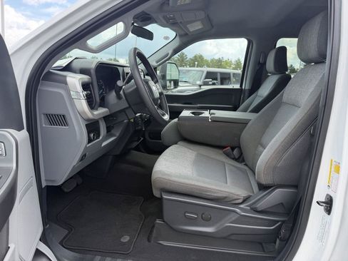 Used 2025 Ford F250 XLT AWD/4WD image 10