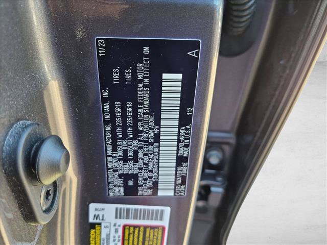Used 2023 Toyota Highlander XLE FWD image 15