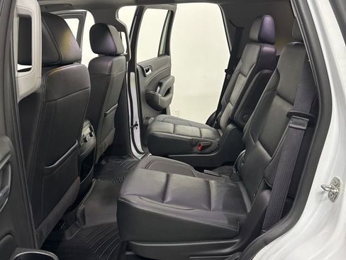 Used 2020 GMC Yukon SLT image 32