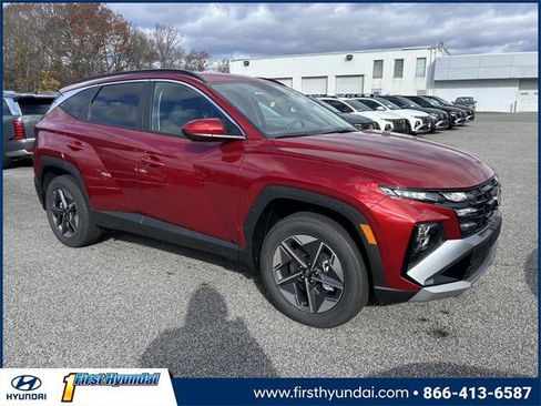 New 2026 Hyundai Tucson SEL image 1
