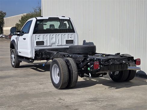 New 2026 Ford F550 2WD Regular Cab Super Duty image 7