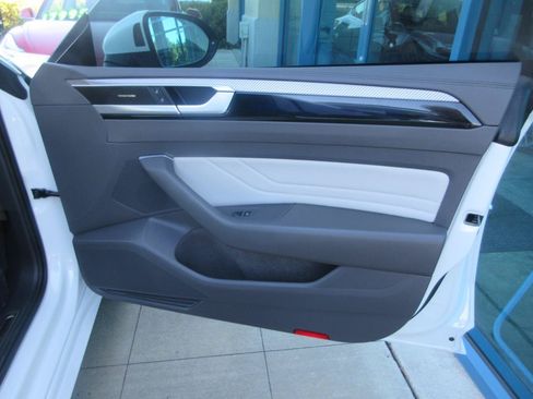 Used 2023 Volkswagen Arteon SEL Premium AWD/4WD image 21