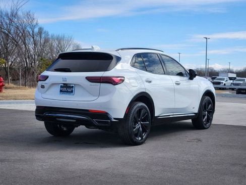 New 2025 Buick Envision Sport Touring image 3