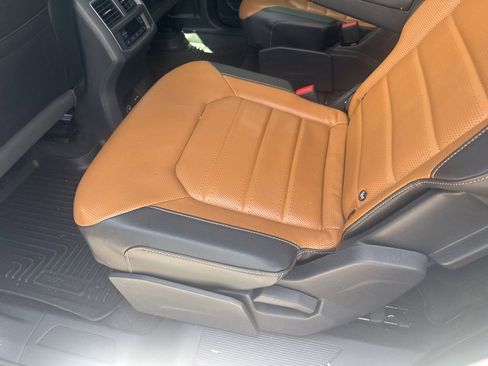 Used 2018 Volkswagen Atlas SEL Premium AWD/4WD image 11