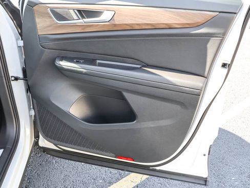 New 2026 Volkswagen Atlas SE AWD/4WD image 45