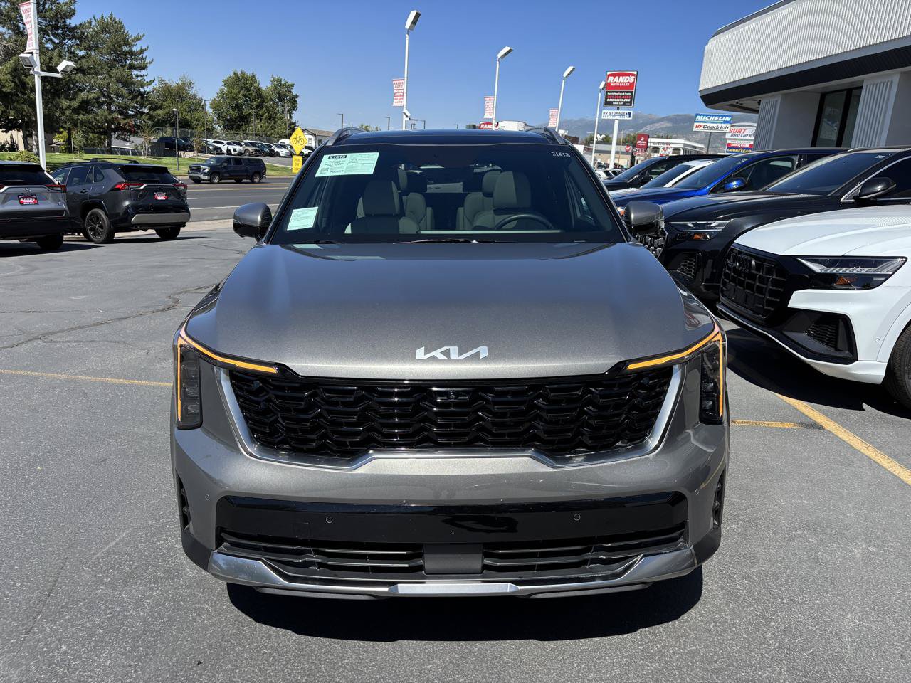 Used 2025 Kia Sorento SX Prestige AWD/4WD image 9