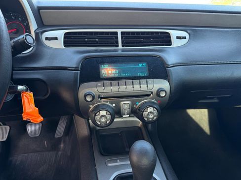 Used 2013 Chevrolet Camaro LS RWD image 8