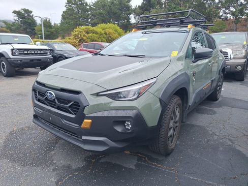 Used 2024 Subaru Crosstrek 2.5i Wilderness w/ Wilderness Package AWD/4WD image 4