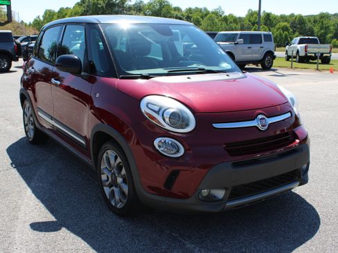 Used 2015 FIAT 500L Trekking FWD image 4