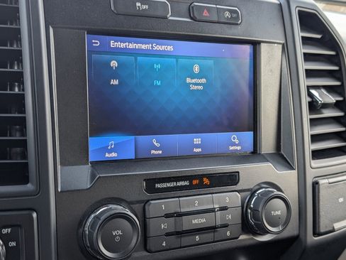 Used 2019 Ford F150 XL w/ Equipment Group 101A Mid image 10