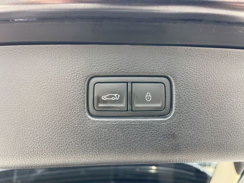 Used 2024 Genesis GV80 2.5T AWD/4WD image 24
