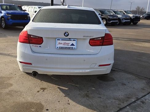 Used 2015 BMW 320i Sedan image 4