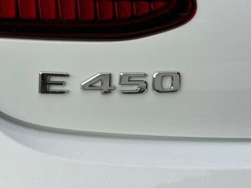 Used 2023 Mercedes-Benz E 450 Cabriolet image 39
