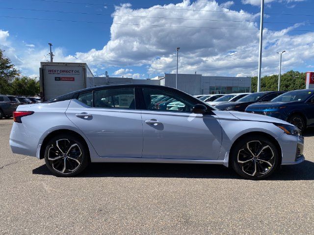 New 2026 Nissan Altima 2.5 SR AWD/4WD image 6