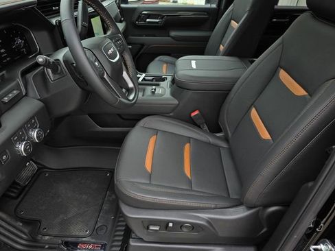 New 2026 GMC Sierra 2500 AT4 w/ AT4 Premium Plus Package AWD/4WD image 15