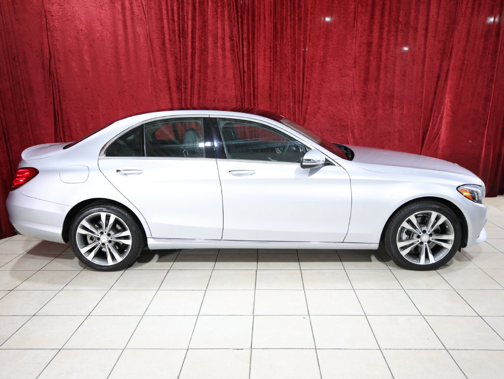 Used 2016 Mercedes-Benz C 300 4MATIC Sedan w/ Multimedia Package image 8