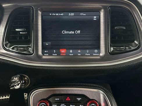 Used 2018 Dodge Challenger R/T Scat Pack w/ Dynamics Package RWD image 22