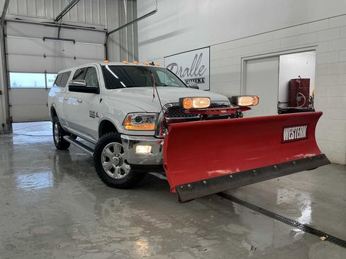 Used 2014 RAM 2500 Laramie image 1